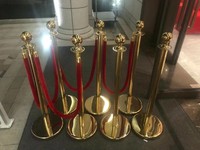 一米栏 礼宾柱